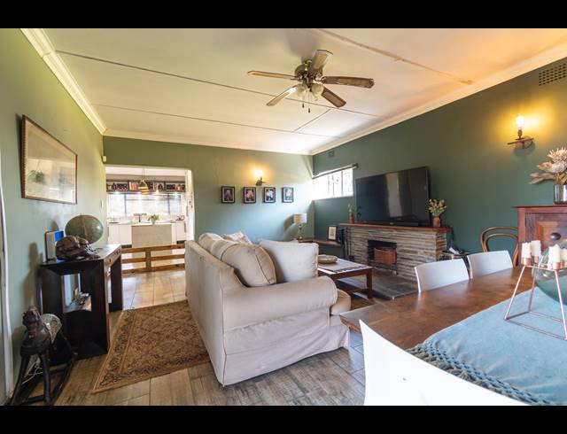 4 BEDROOM HOUSE FOR SALE IN THREE RIVERS